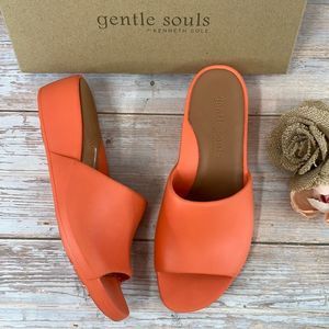 GENTLE SOULS by Kenneth Cole Women's Gisele Wedge Slide Sandals 10M